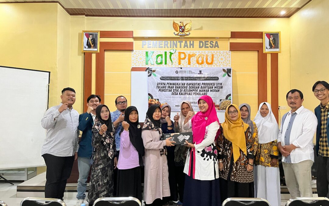 Dosen Teknologi Hasil Perikanan UNDIP Laksanakan Pengabdian Masyarakat: Tingkatkan Produksi Stik Tulang Bandeng di Desa Kaliprau, Pemalang