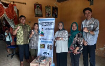 FPIK UNDIP Tingkatkan Kapasitas Produksi UMKM Bandeng Presto di Purwodadi Melalui Bantuan Alat Tekan dan Pelatihan Higiene